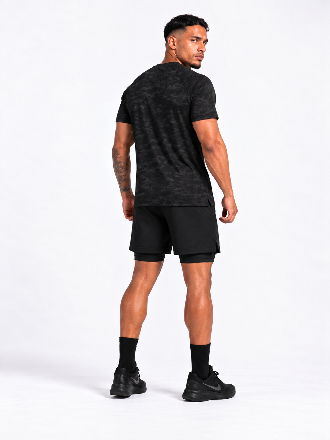 Rysefit Linha Stealth Preto: vista de costas